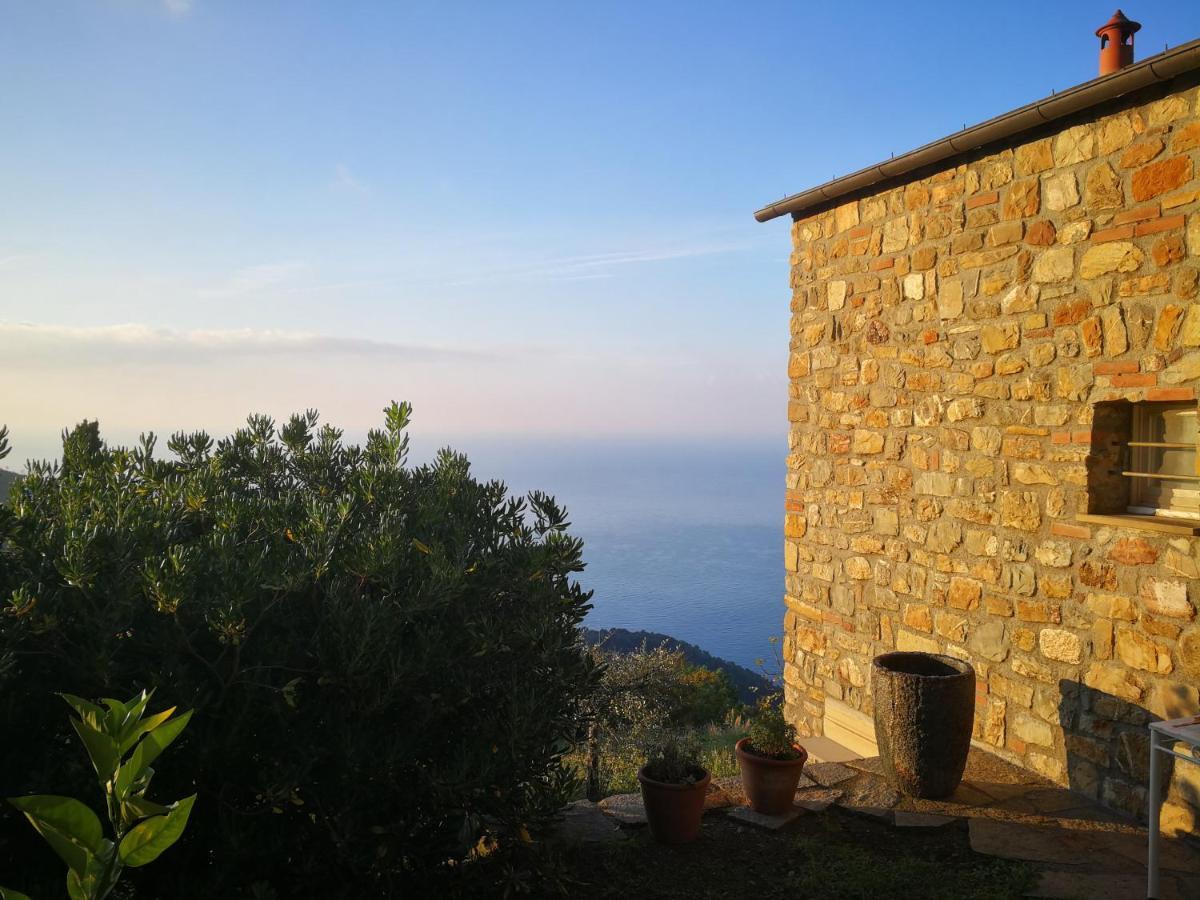 Cottage La Casa Del Pittore Reggimonti Extérieur photo