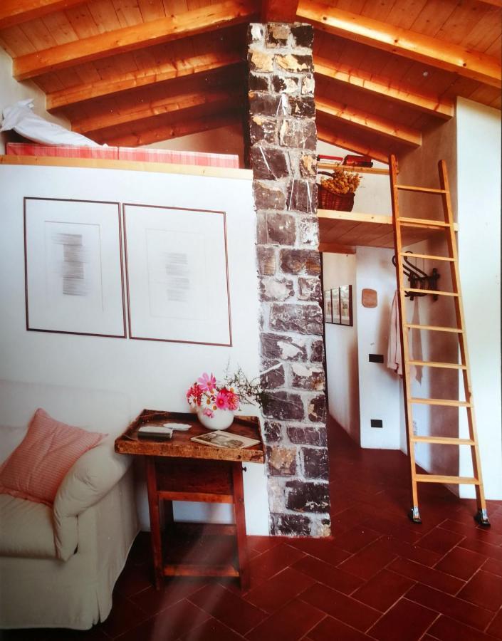 Cottage La Casa Del Pittore Reggimonti Extérieur photo