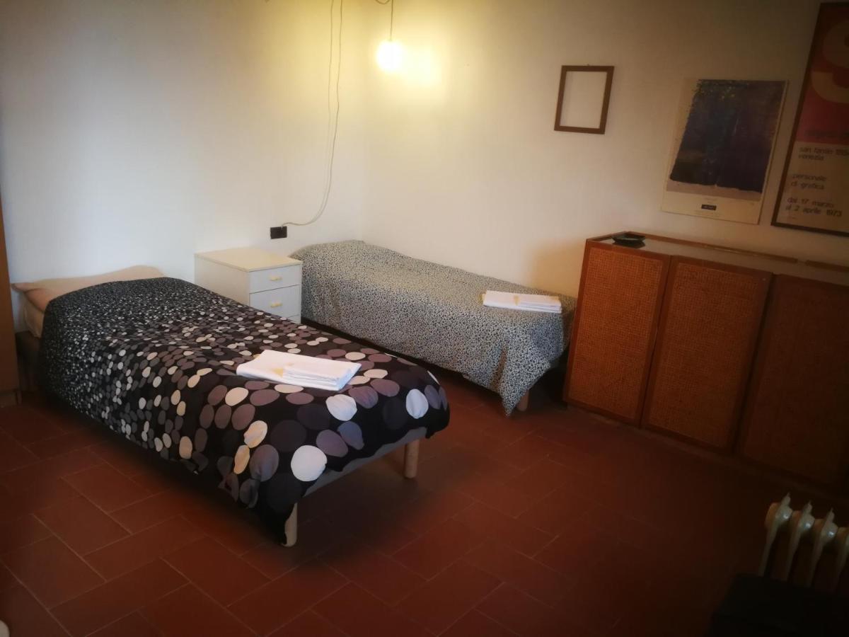 Cottage La Casa Del Pittore Reggimonti Extérieur photo