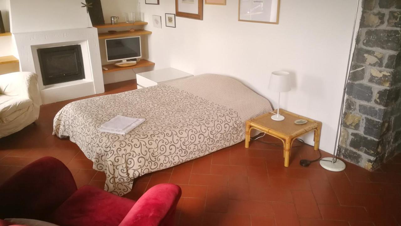 Cottage La Casa Del Pittore Reggimonti Extérieur photo